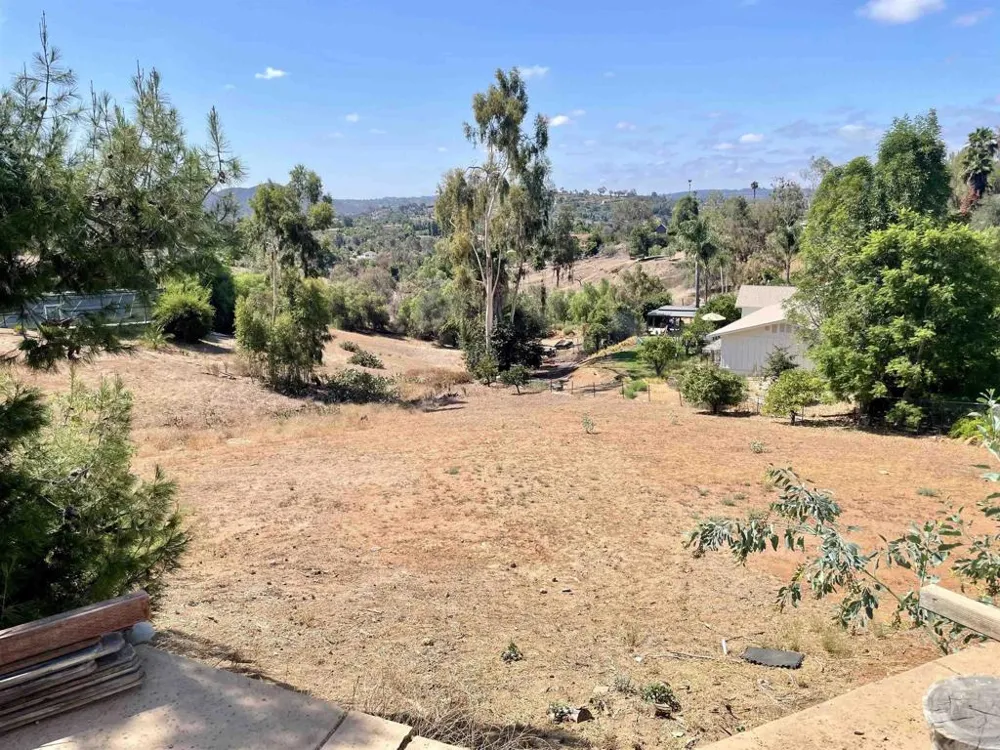 3158 Mary Ln Escondido, CA 92025