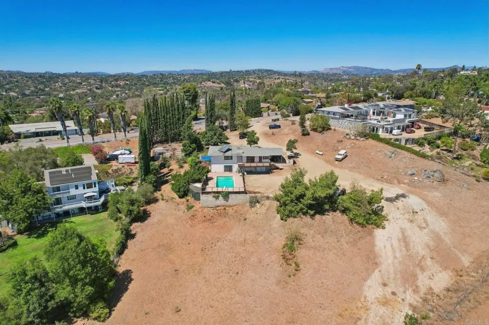 3158 Mary Ln Escondido, CA 92025