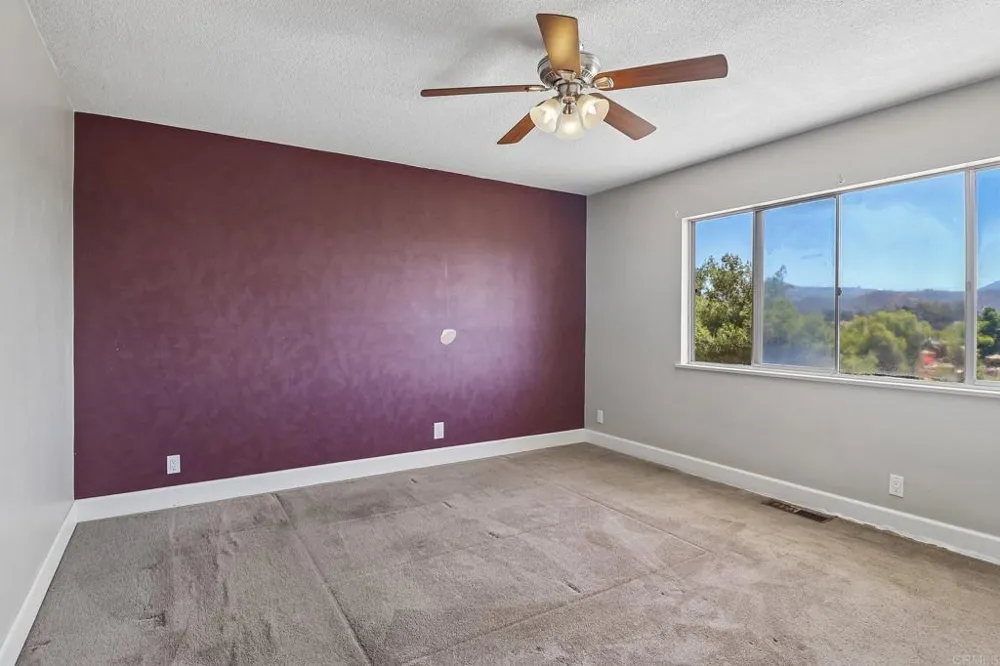 3158 Mary Ln Escondido, CA 92025