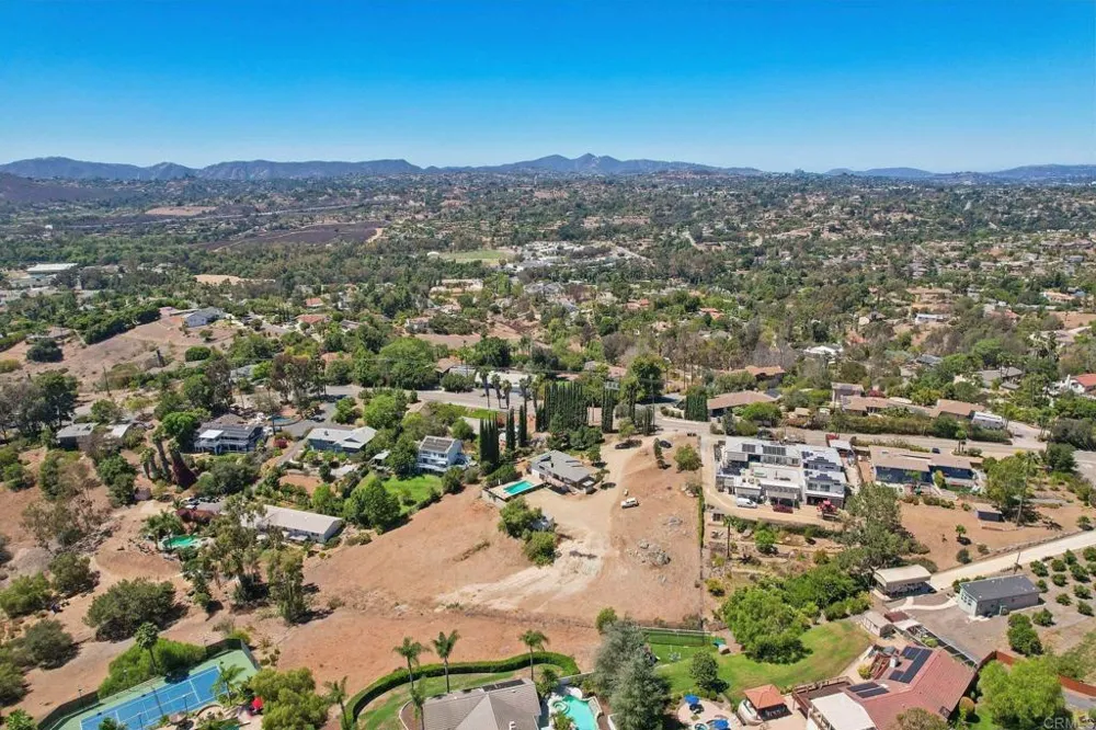 3158 Mary Ln Escondido, CA 92025