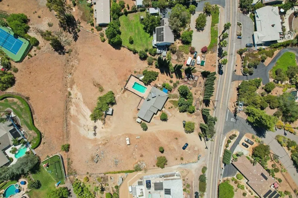 3158 Mary Ln Escondido, CA 92025