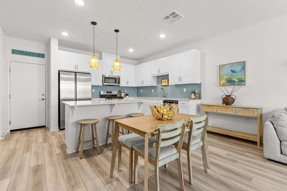 311 SATSUMA TRAIL Fallbrook, CA 92028