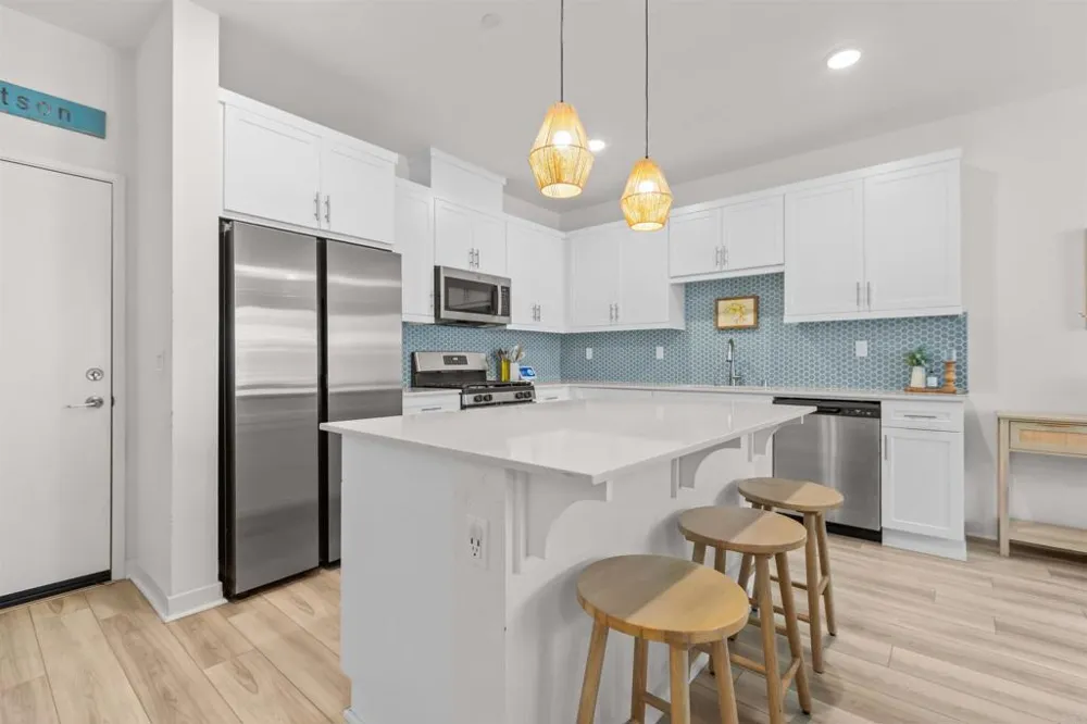 311 SATSUMA TRAIL Fallbrook, CA 92028