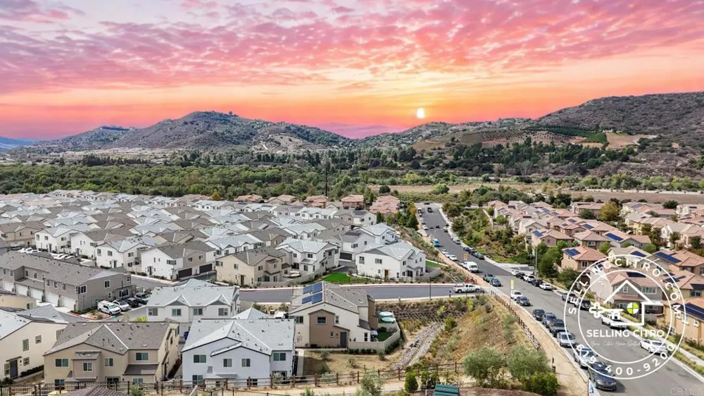 311 SATSUMA TRAIL Fallbrook, CA 92028
