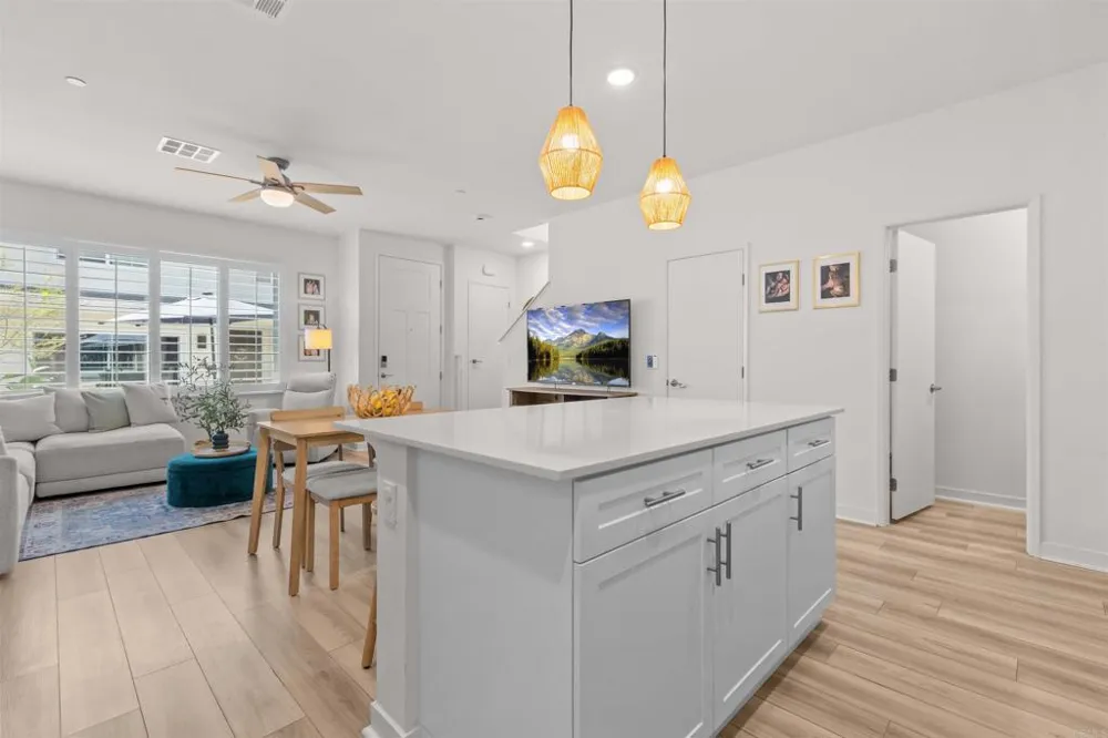 311 SATSUMA TRAIL Fallbrook, CA 92028