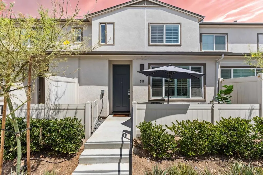 311 SATSUMA TRAIL Fallbrook, CA 92028