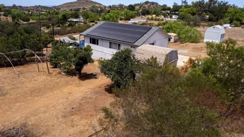 13711 Glen Lane
