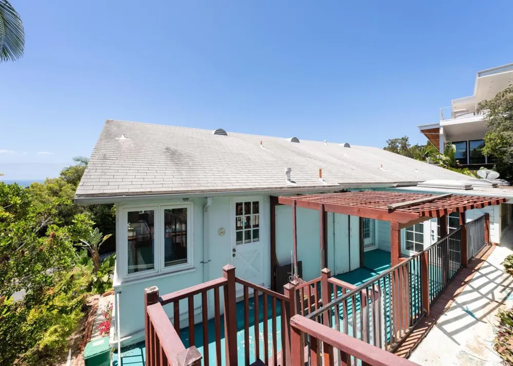 5825 Folsom Dr La Jolla, CA 92037