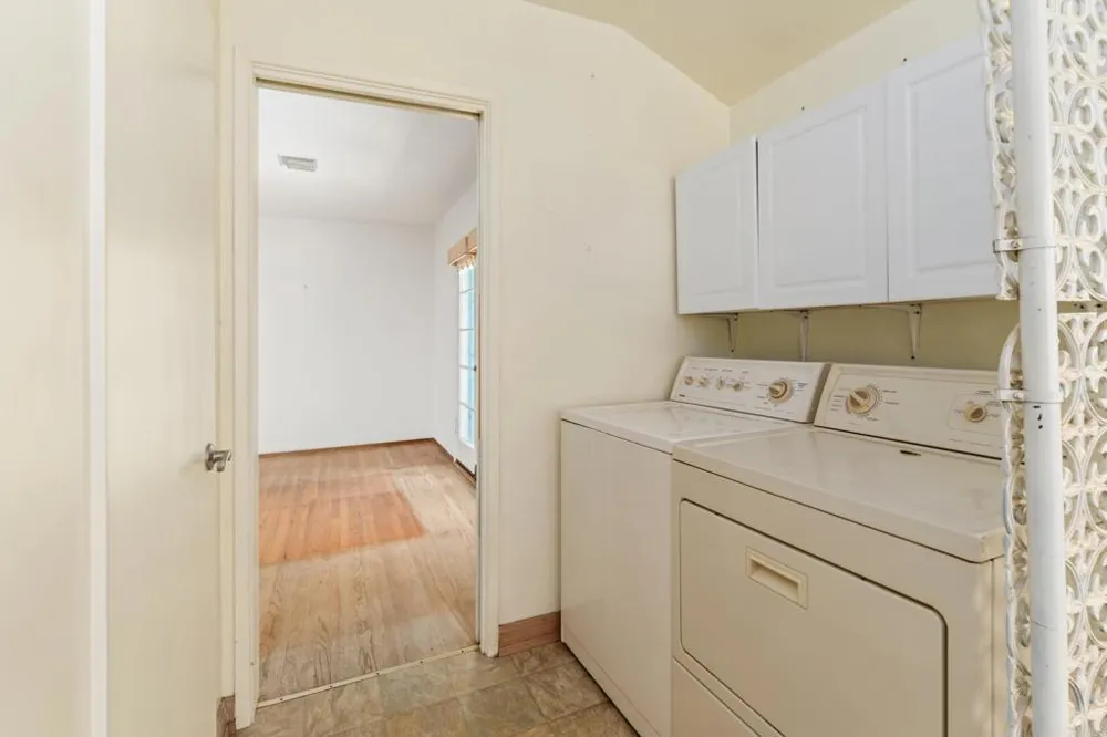 5825 Folsom Dr La Jolla, CA 92037