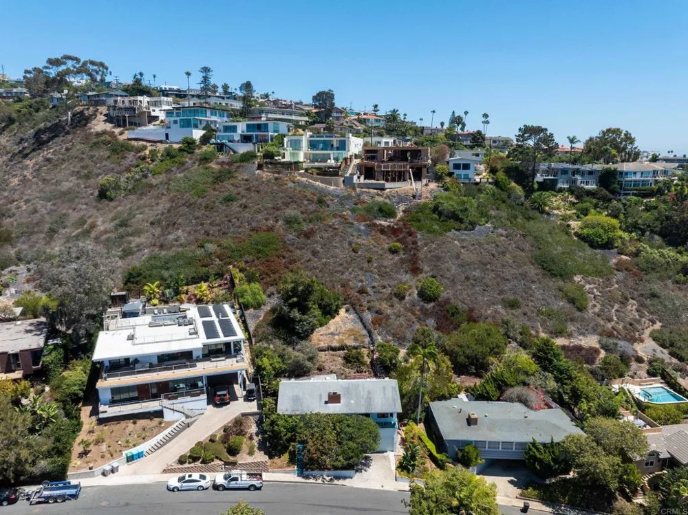 5825 Folsom Dr La Jolla, CA 92037