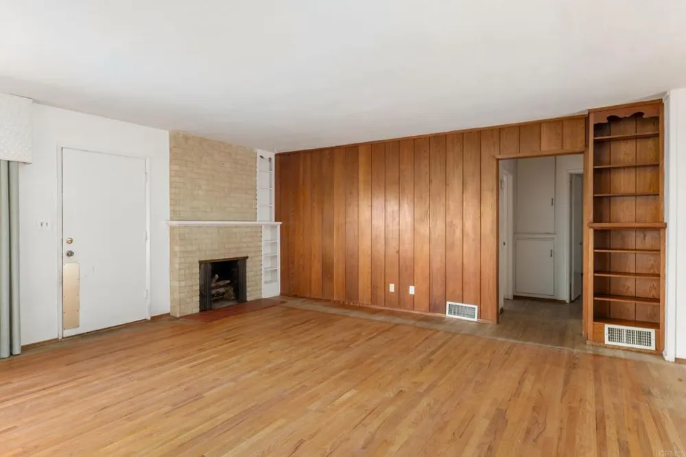 5825 Folsom Dr La Jolla, CA 92037
