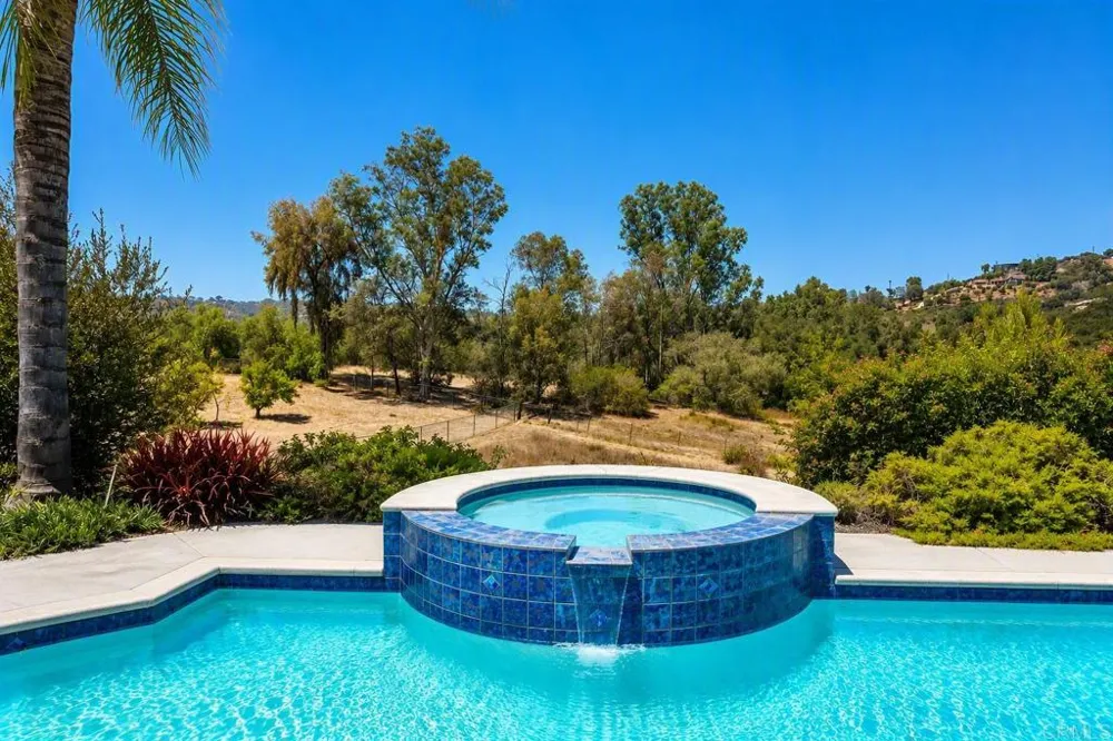 12711 Big Bend Way Valley Center, CA 92082