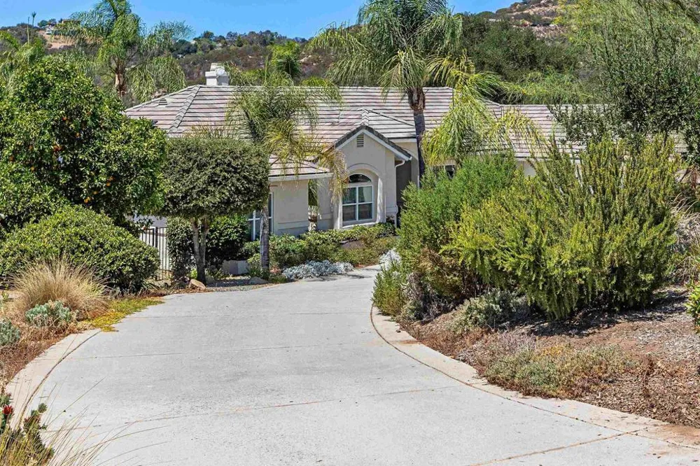 12711 Big Bend Way Valley Center, CA 92082