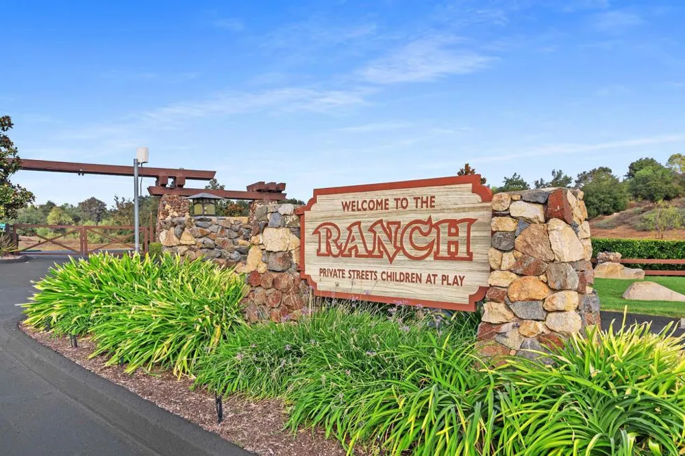 12711 Big Bend Way Valley Center, CA 92082