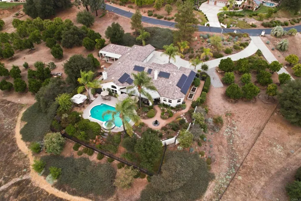 12711 Big Bend Way Valley Center, CA 92082