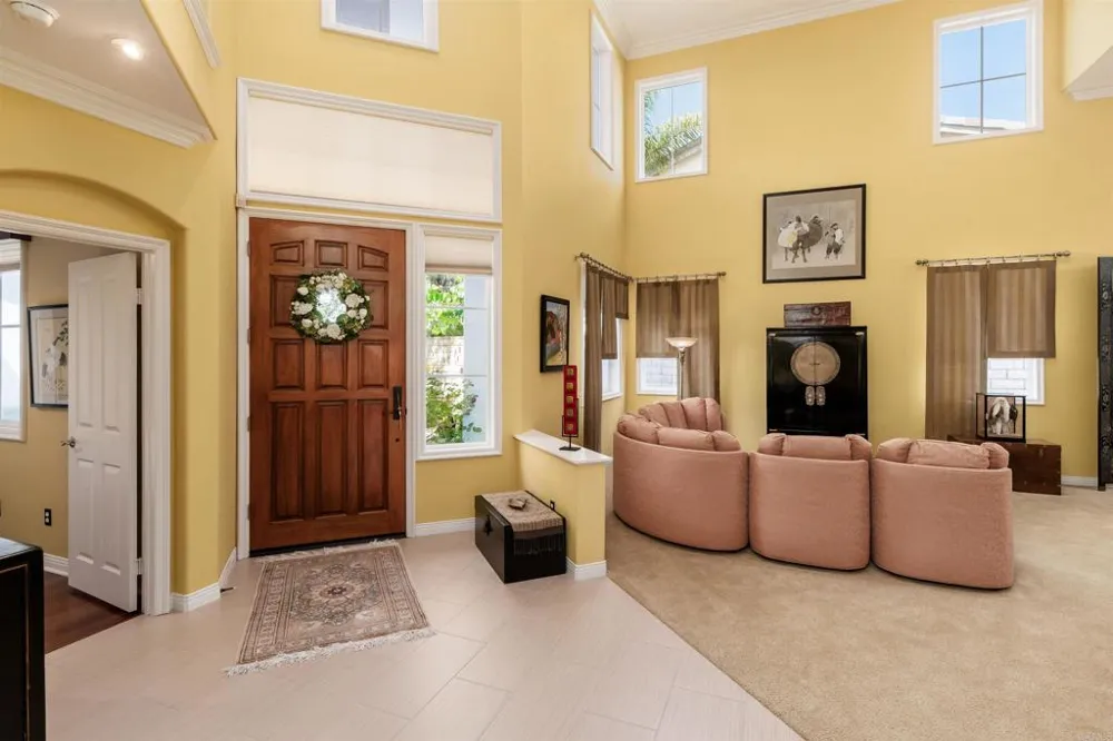6740 Camphor Place Carlsbad, CA 92011