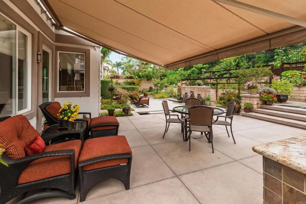 6740 Camphor Place Carlsbad, CA 92011