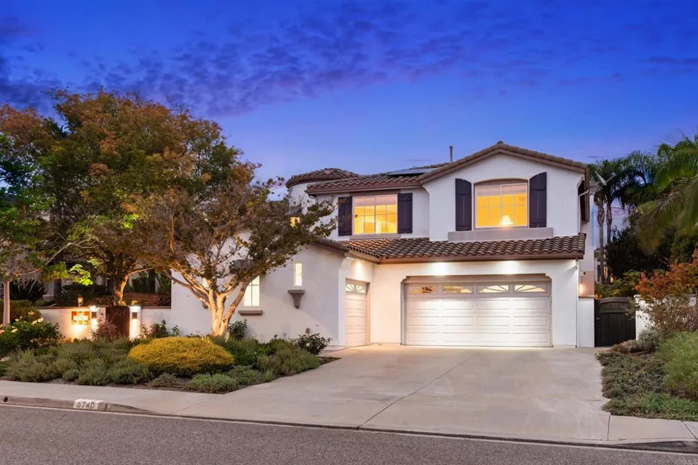 6740 Camphor Place Carlsbad, CA 92011