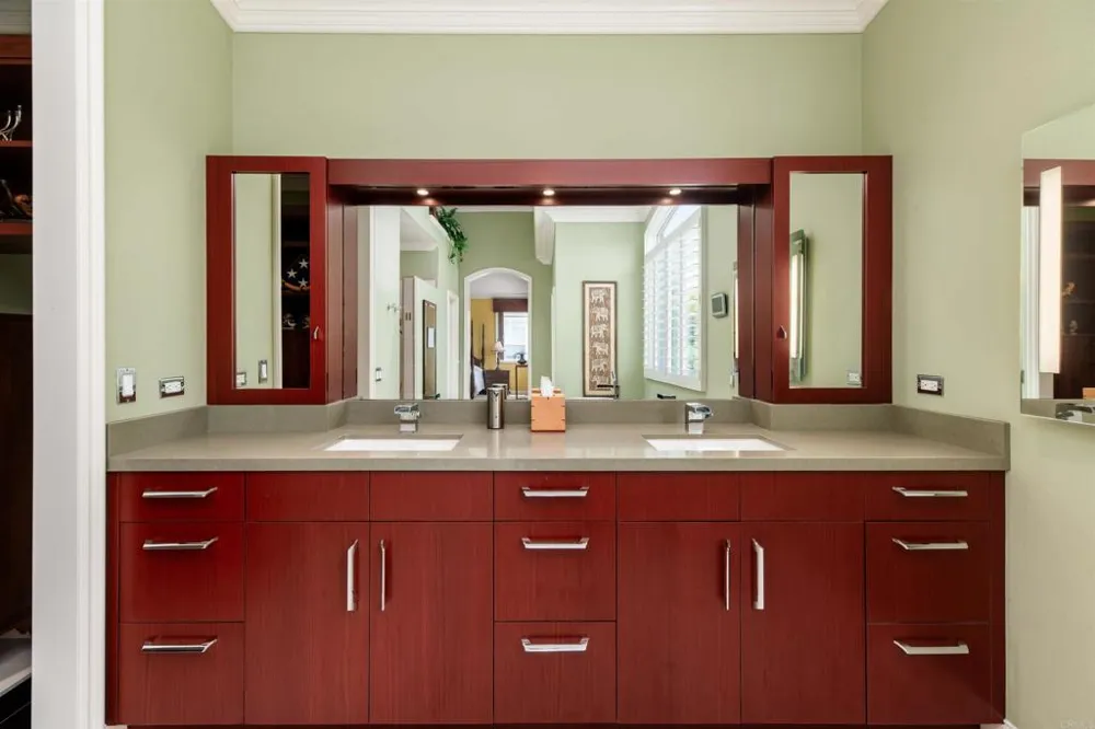 6740 Camphor Place Carlsbad, CA 92011