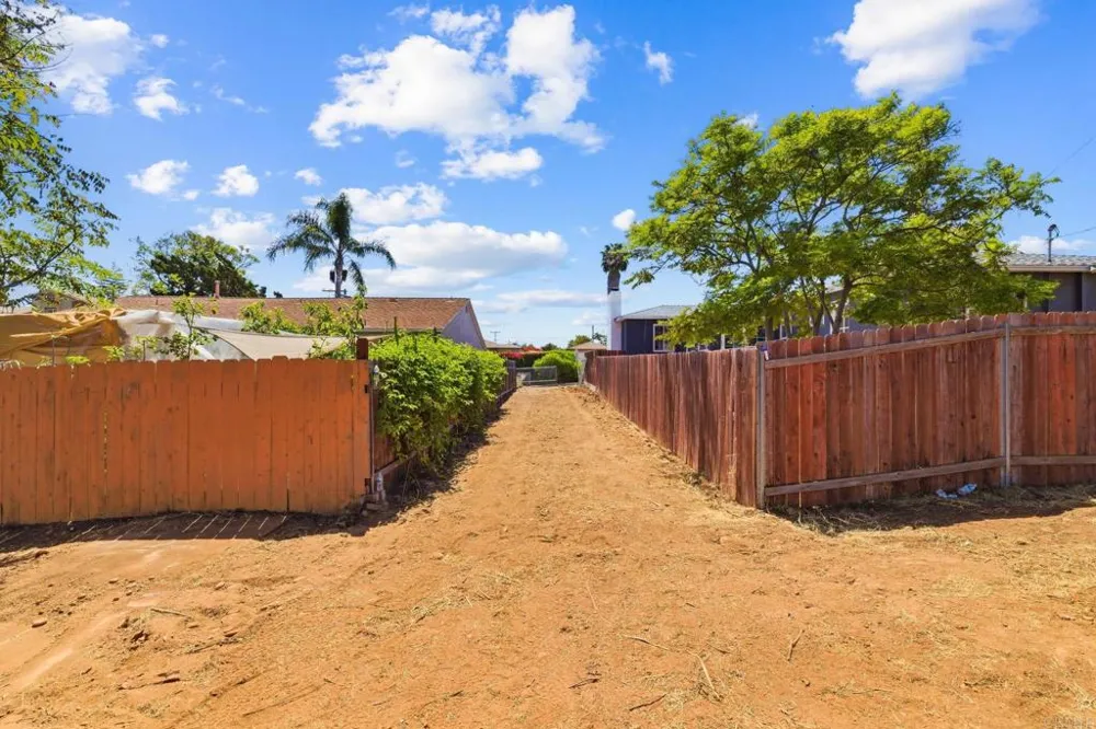 70th Street San Diego, CA 92115