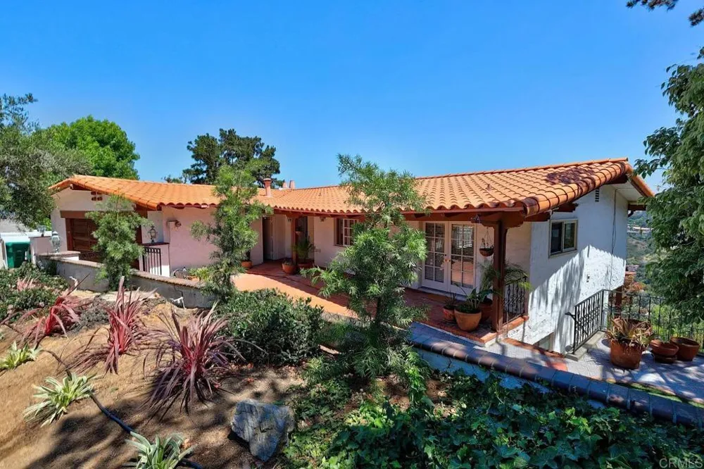 7311 Rue Michael La Jolla, CA 92037