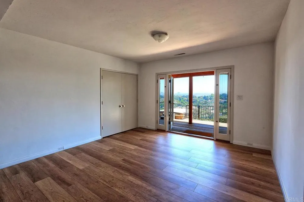 7311 Rue Michael La Jolla, CA 92037