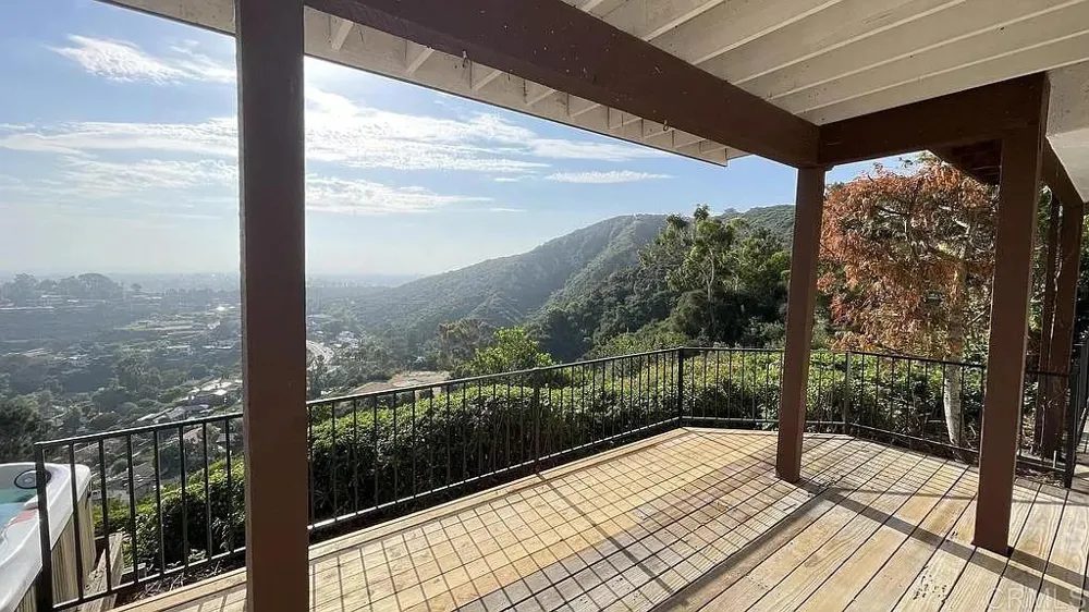 7311 Rue Michael La Jolla, CA 92037