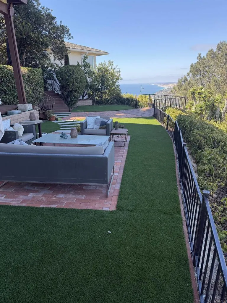 7311 Rue Michael La Jolla, CA 92037