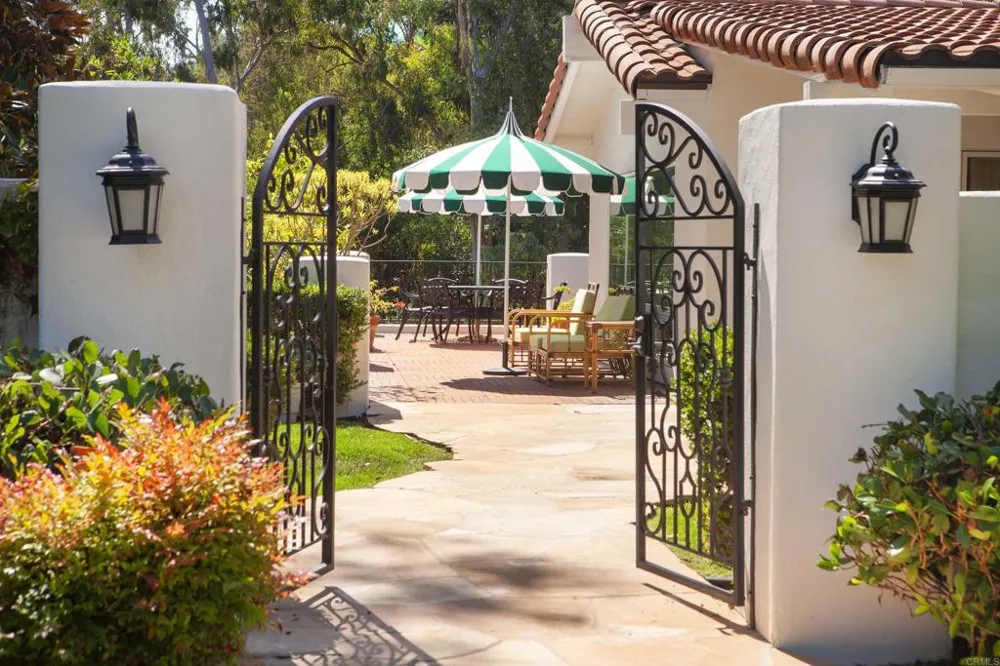 16925 La Gracia Rancho Santa Fe, CA 92067