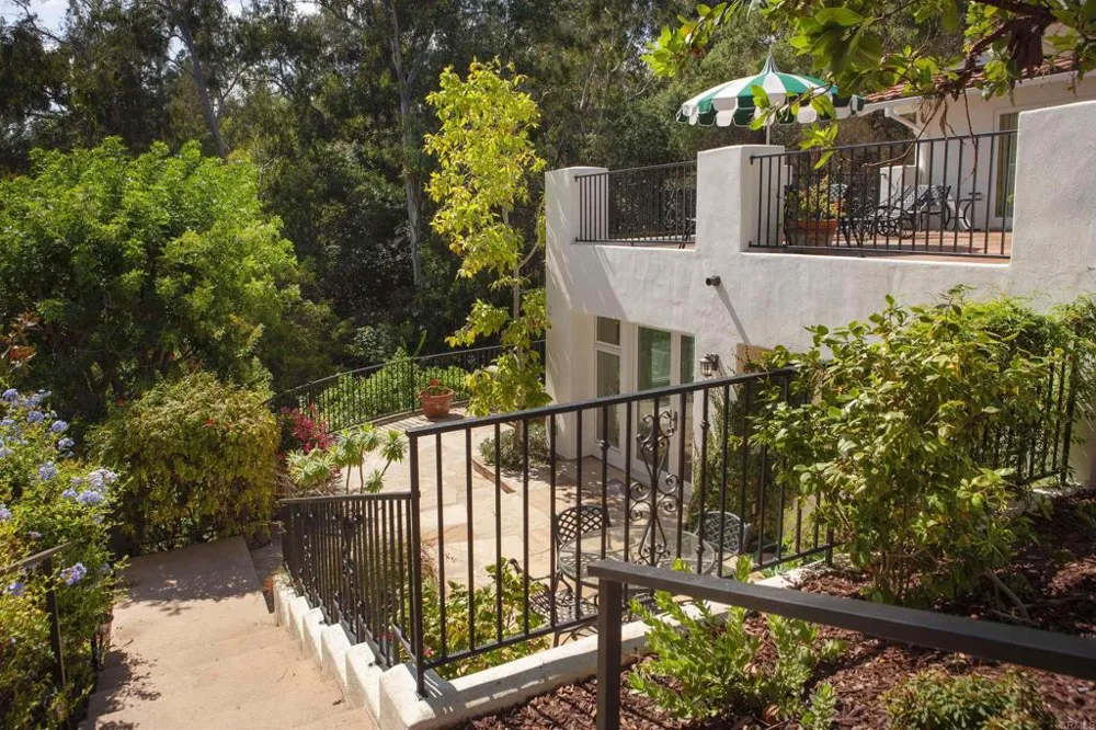 16925 La Gracia Rancho Santa Fe, CA 92067