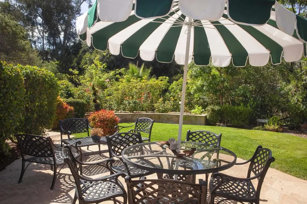 16925 La Gracia Rancho Santa Fe, CA 92067