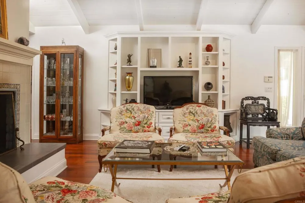 16925 La Gracia Rancho Santa Fe, CA 92067
