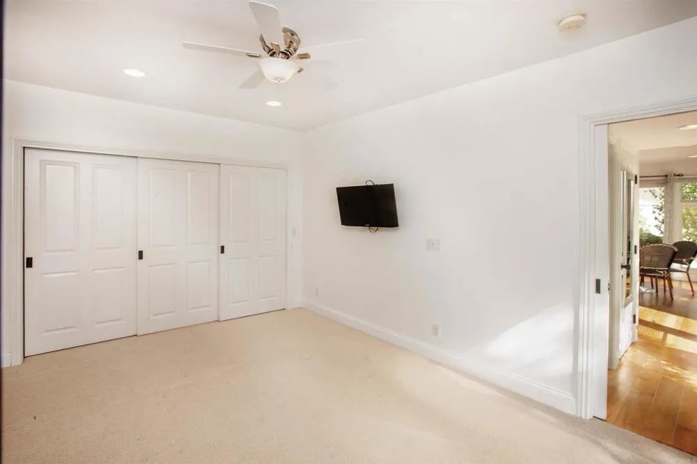 16925 La Gracia Rancho Santa Fe, CA 92067