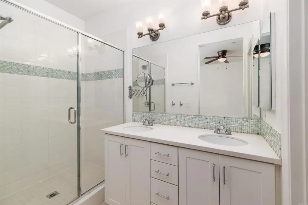 1865 Alkali Heath Lane Carlsbad, CA 92011