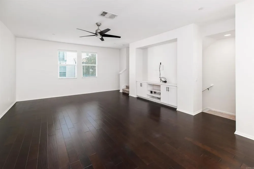 1865 Alkali Heath Lane Carlsbad, CA 92011