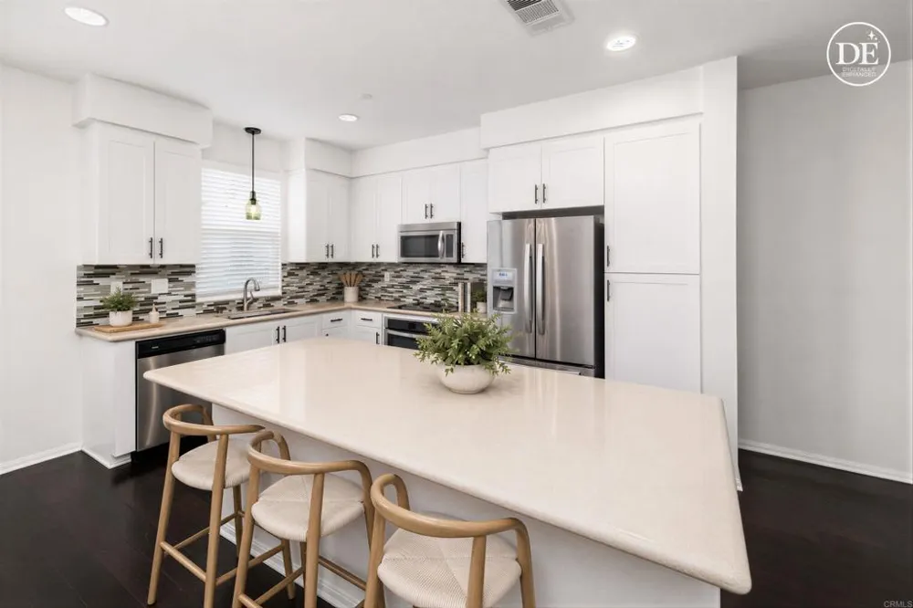 1865 Alkali Heath Lane Carlsbad, CA 92011