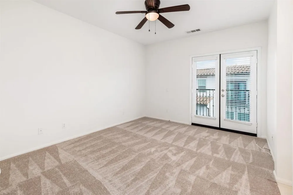 1865 Alkali Heath Lane Carlsbad, CA 92011