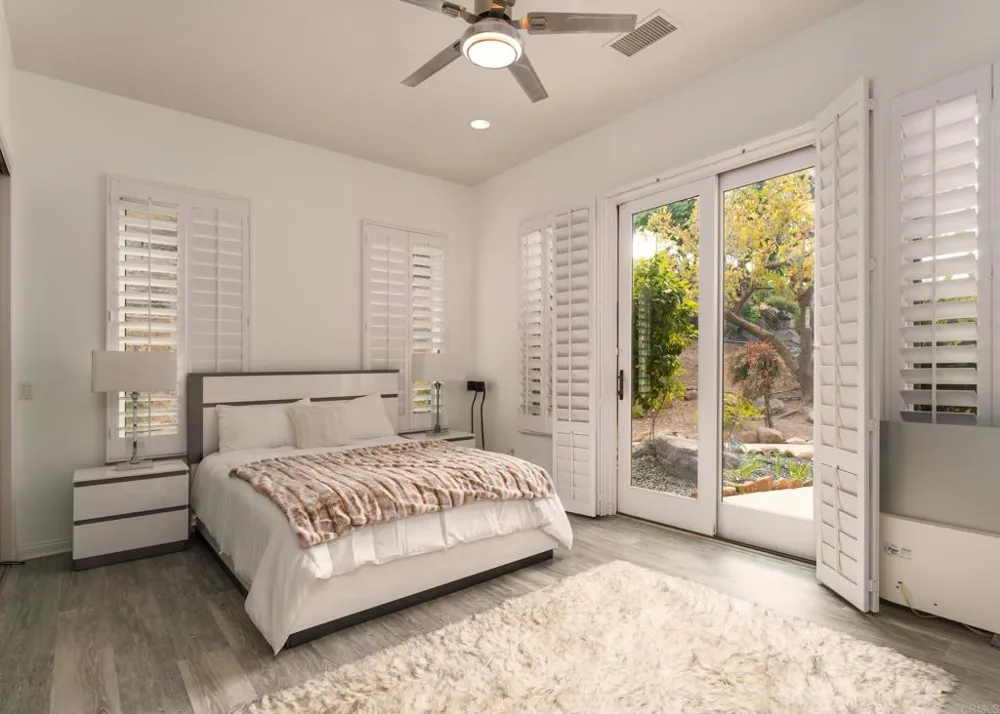 30330 Via Maria Elena Bonsall, CA 92003