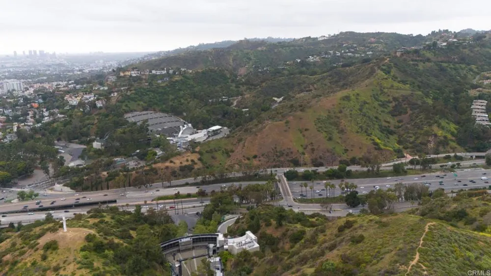 2411 San Marco Dr Los Angeles, CA 90068