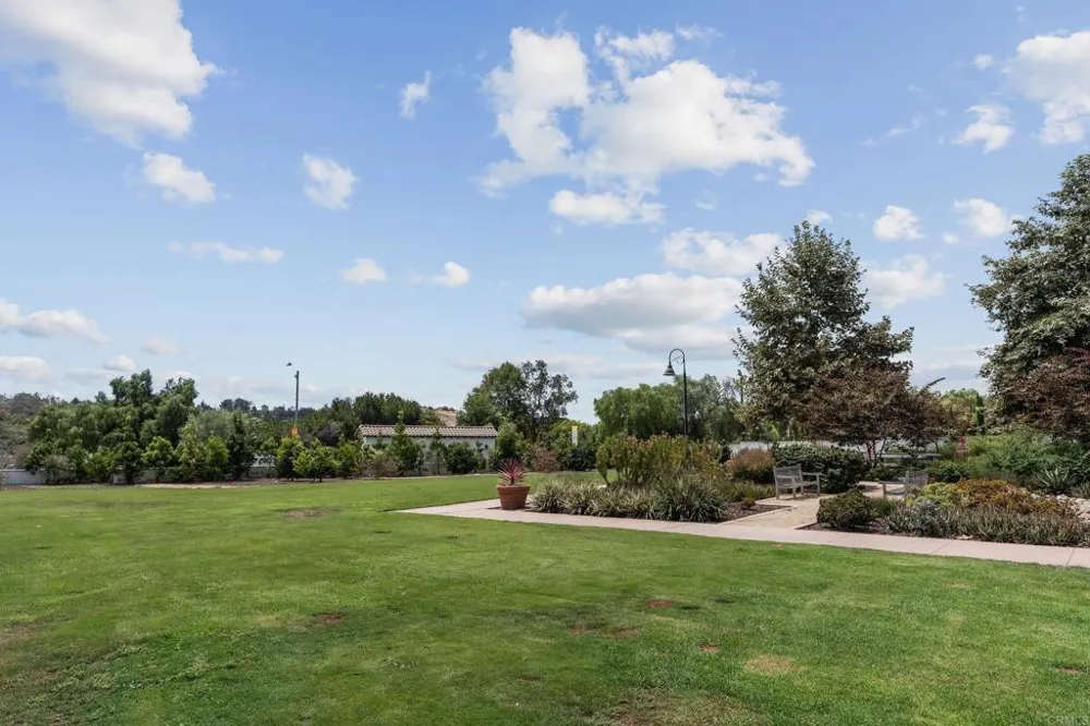 4136 Sitio Flor Oceanside, CA 92057