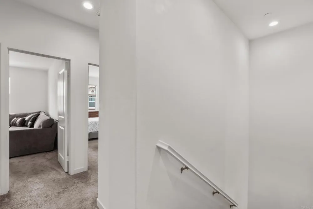 4136 Sitio Flor Oceanside, CA 92057