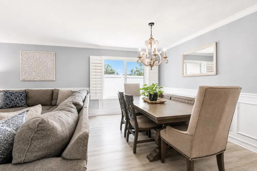 421 Lexington Circle Oceanside, CA 92057