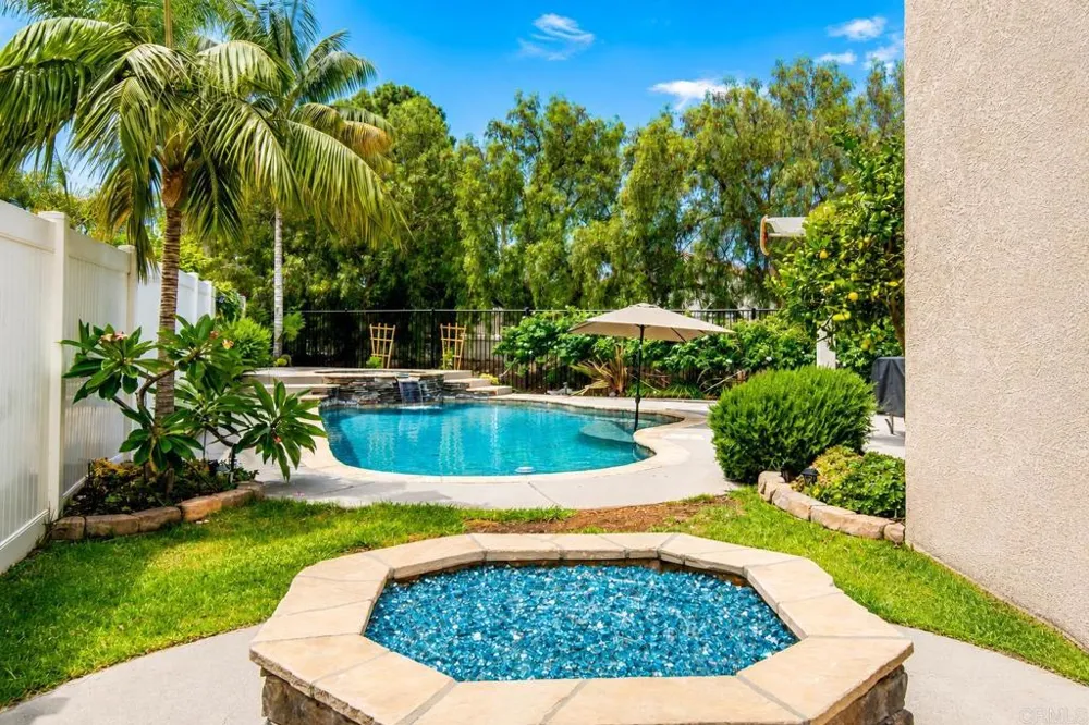 421 Lexington Circle Oceanside, CA 92057