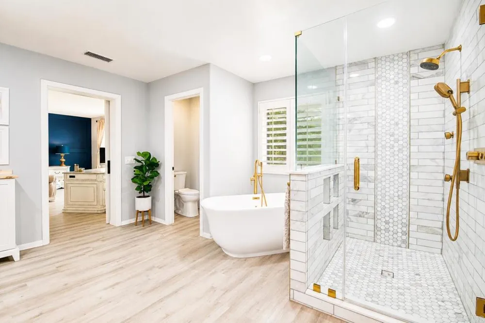 421 Lexington Circle Oceanside, CA 92057