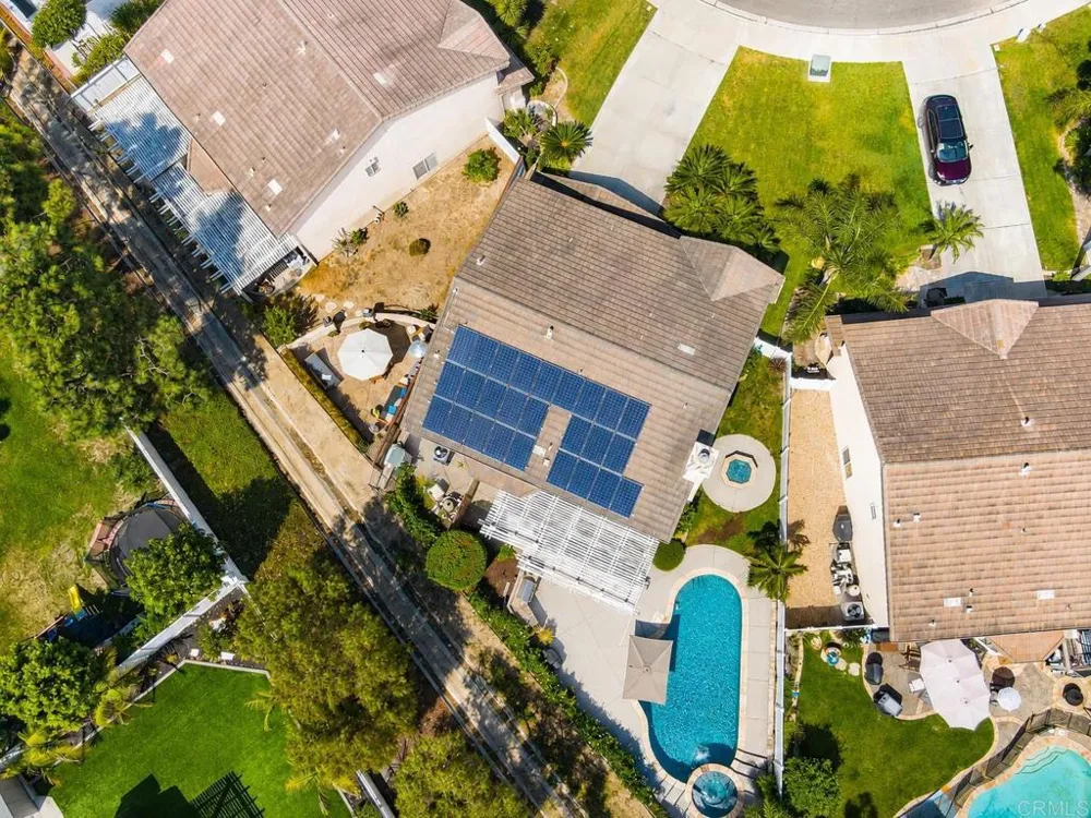 421 Lexington Circle Oceanside, CA 92057