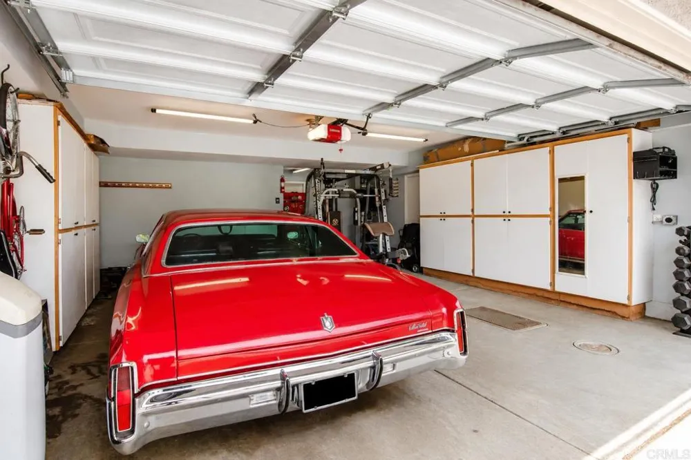 421 Lexington Circle Oceanside, CA 92057