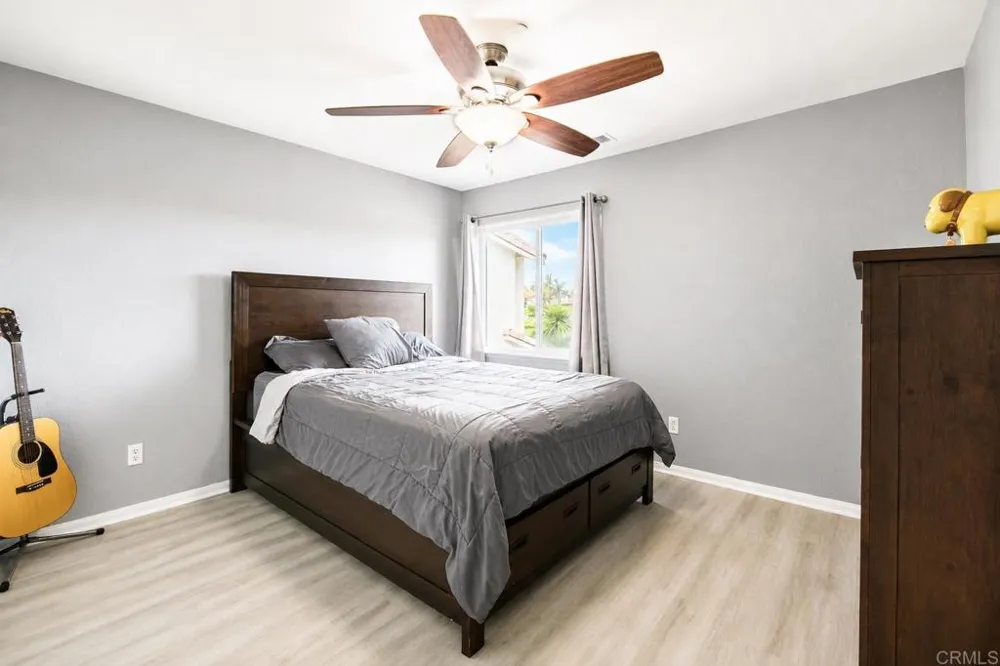 421 Lexington Circle Oceanside, CA 92057