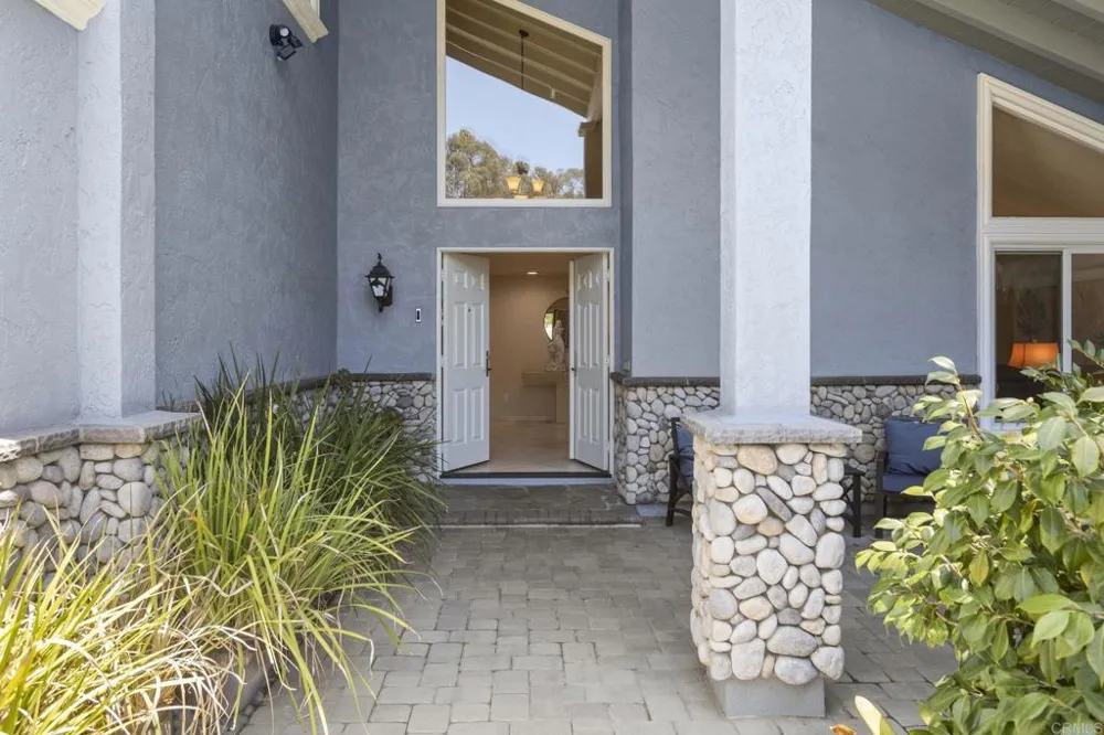 5545 Coral Reef Avenue La Jolla, CA 92037
