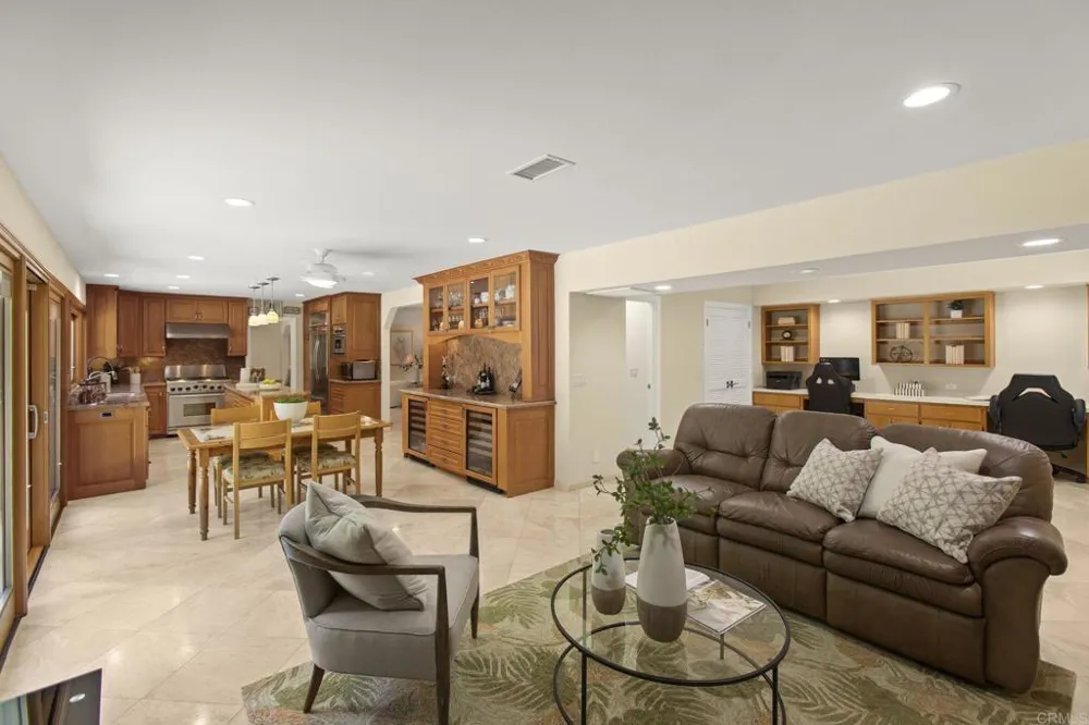 5545 Coral Reef Avenue La Jolla, CA 92037