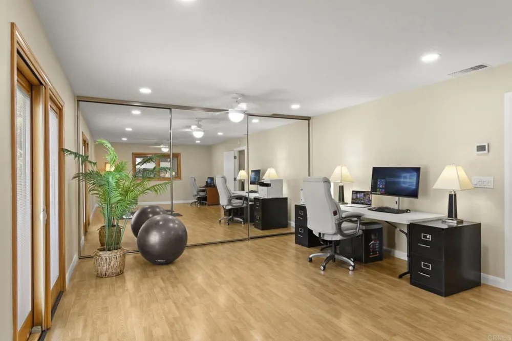5545 Coral Reef Avenue La Jolla, CA 92037